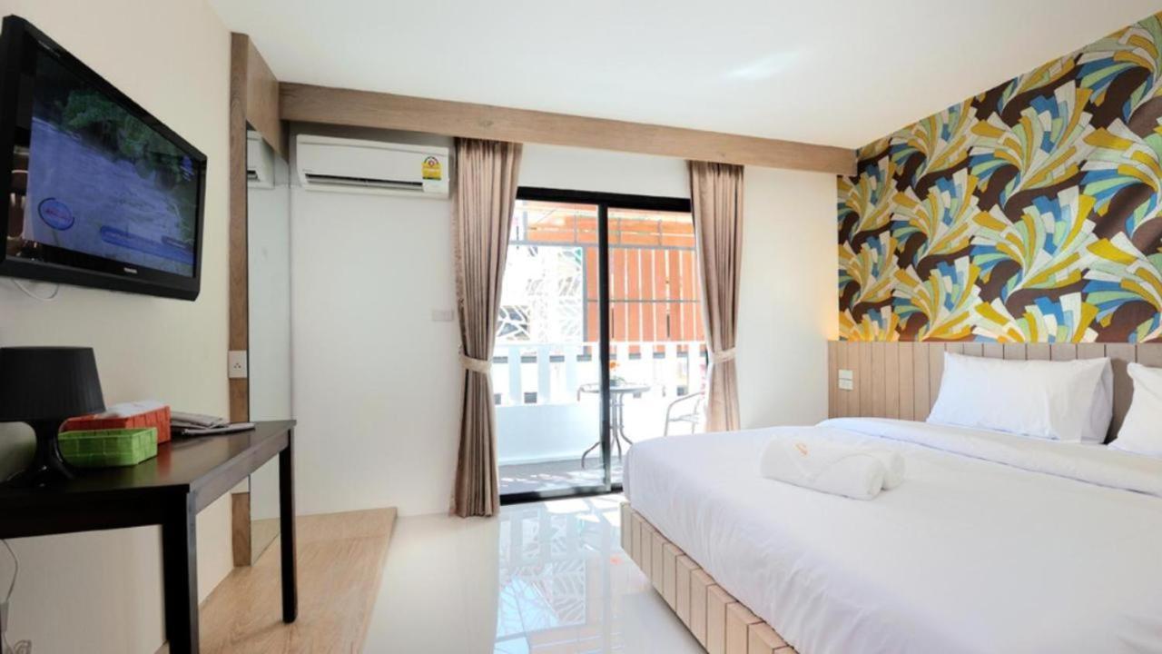 Chilli Salza Patong Hotel Exterior foto